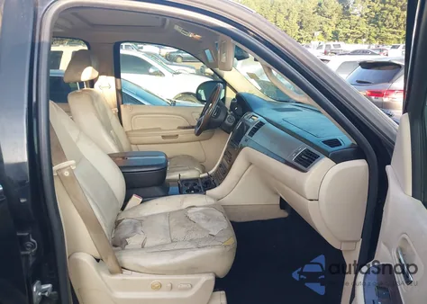 2008 Cadillac Escalade Esv Standard из США, поврежденный, VIN 1GYFK66878R119573